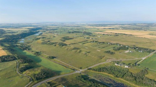 274 Avenue, De Winton, AB 