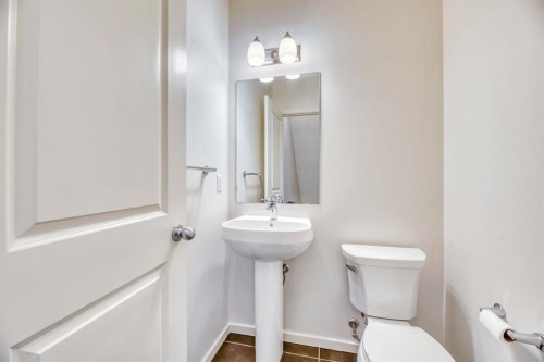 94 Legacy Boulevard Se, Calgary, AB 