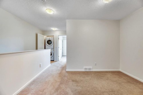 94 Legacy Boulevard Se, Calgary, AB 