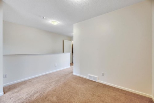 94 Legacy Boulevard Se, Calgary, AB 
