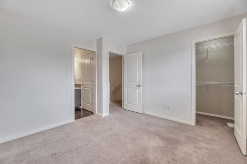 94 Legacy Boulevard Se, Calgary, AB 
