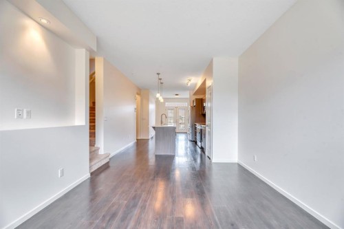 94 Legacy Boulevard Se, Calgary, AB 