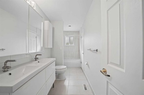 60 Silverview Way Nw, Calgary, AB 