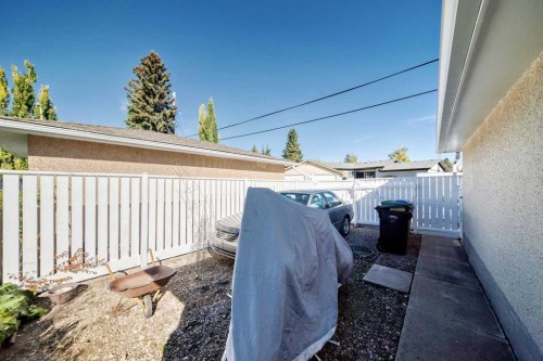 10424 2 Street Se, Calgary, AB 