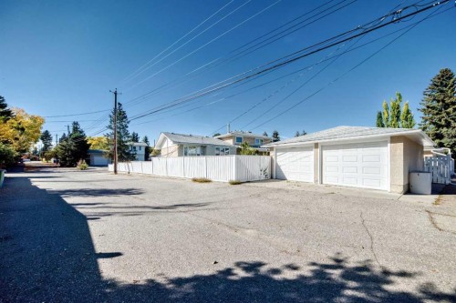 10424 2 Street Se, Calgary, AB 