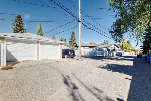 10424 2 Street Se, Calgary, AB 