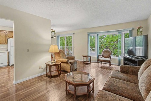 232 Sandstone Place Nw, Calgary, AB 