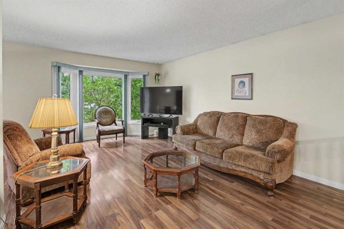 232 Sandstone Place Nw, Calgary, AB 