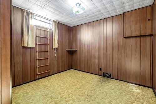 1015 Mackid Road Ne, Calgary, AB 