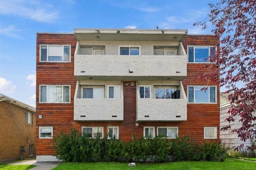 6-1905 11 Avenue SW Calgary, AB T3C 0N9