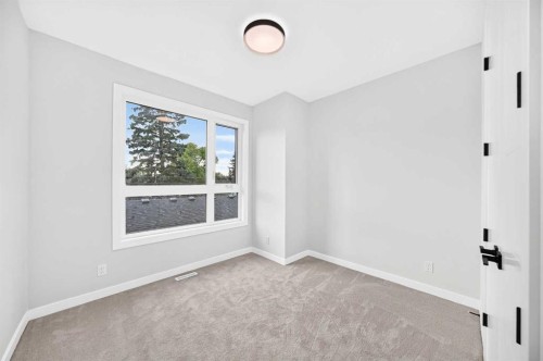 39A Moncton Road Ne, Calgary, AB 