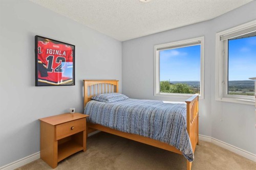 32 Mt Kidd Point Se, Calgary, AB 