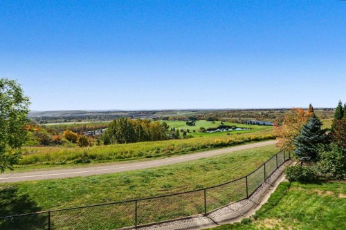 32 Mt Kidd Point Se, Calgary, AB 