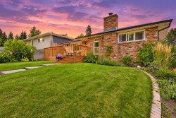 716 Seymour Avenue SW Calgary, AB T2W 0N4