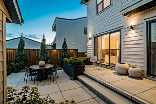 19 Bluerock Avenue Sw, Calgary, AB 