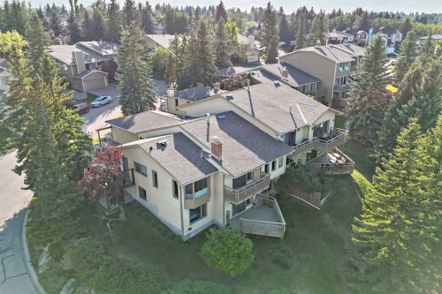 637 Stratton Terrace Sw, Calgary, AB 