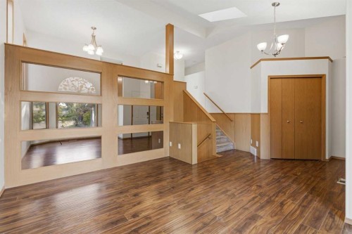 60 Sundown Way Se, Calgary, AB 