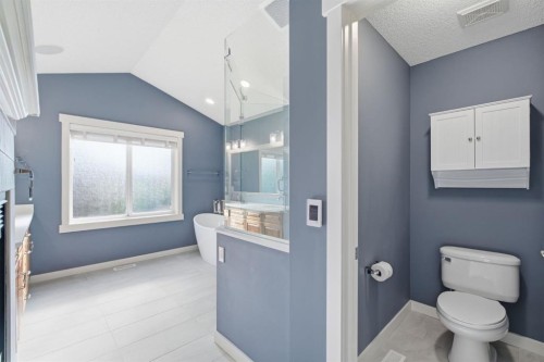 31 Chapala Close Se, Calgary, AB 