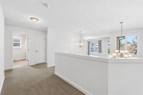 31 Chapala Close Se, Calgary, AB 