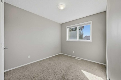 148 Copperstone Circle Se, Calgary, AB 