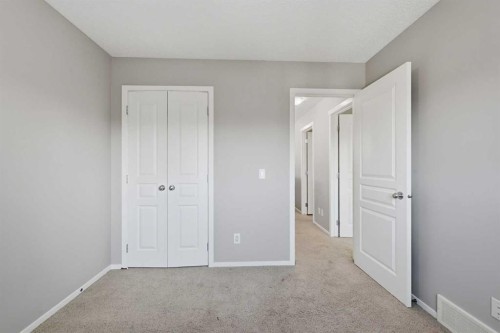 148 Copperstone Circle Se, Calgary, AB 