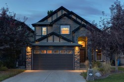 42 West Cedar Place SW Calgary, AB T3H 5T9