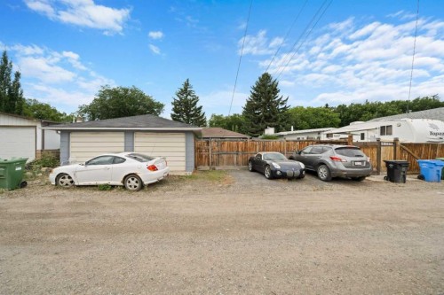 46 Westwood Drive Sw, Calgary, AB 