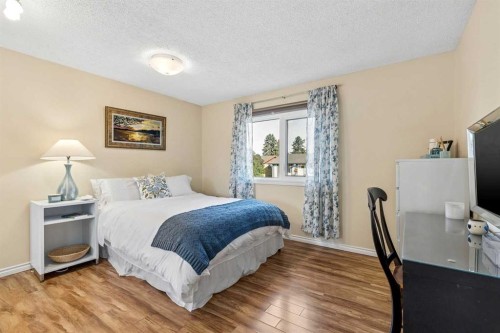 103 Dovercrest Way Se, Calgary, AB 