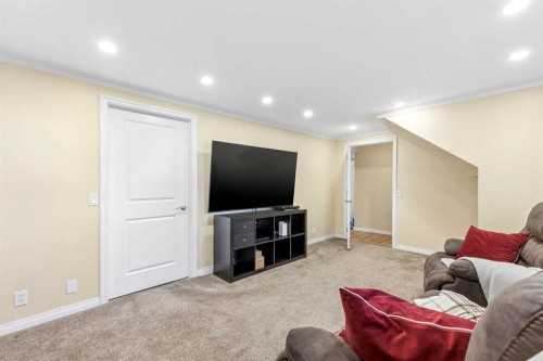 103 Dovercrest Way Se, Calgary, AB 