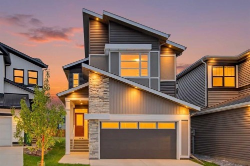 80 Lucas Passage Nw, Calgary, AB 