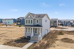 2112 152 Avenue NWCalgary, AB T3P 2Y8