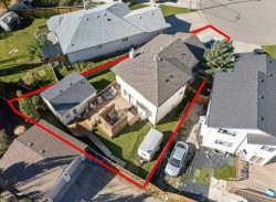 11 Cimarron Meadows Okotoks, AB T1S 2E4