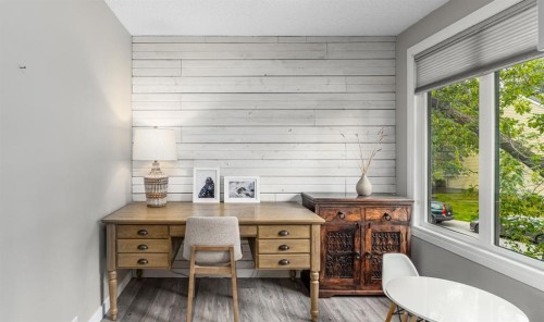 64 Point Drive Nw, Calgary, AB 