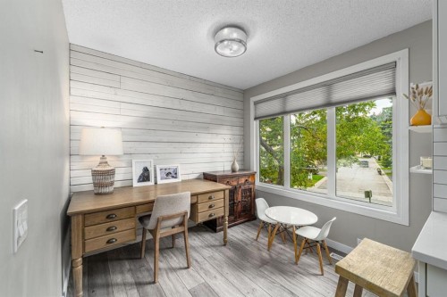 64 Point Drive Nw, Calgary, AB 