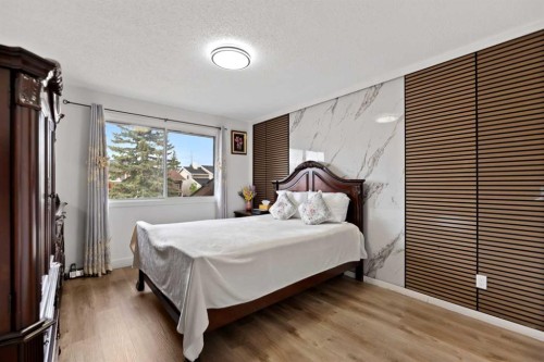 40 Pinecliff Close Ne, Calgary, AB 