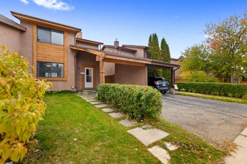 40 Pinecliff Close Ne, Calgary, AB 