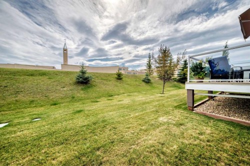 84 River Heights View, Cochrane, AB 