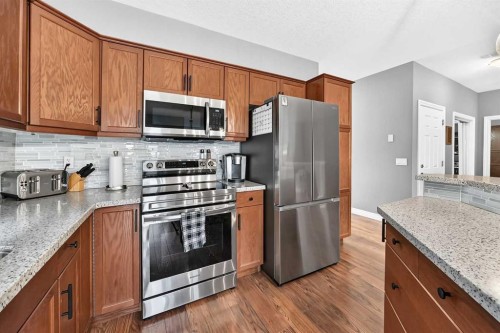 84 River Heights View, Cochrane, AB 