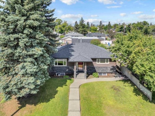2211 45 Street Se, Calgary, AB 