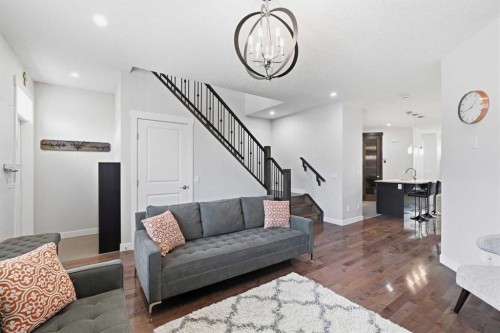 3502 3 Street Nw, Calgary, AB 