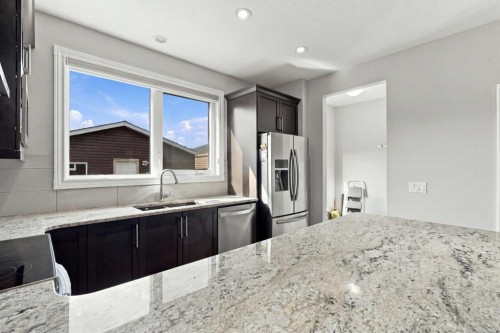88 Red Embers Crescent Ne, Calgary, AB 