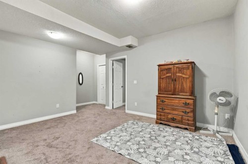 88 Red Embers Crescent Ne, Calgary, AB 
