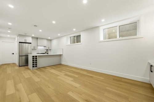 35 Hendon Drive Nw, Calgary, AB 