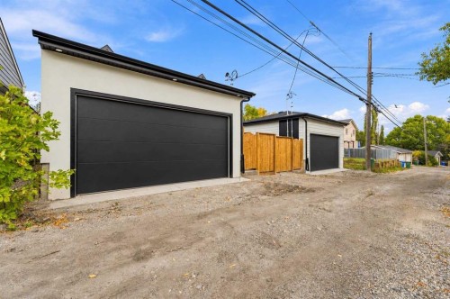35 Hendon Drive Nw, Calgary, AB 