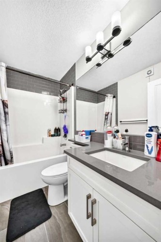 87 Nolancrest Circle Nw, Calgary, AB 