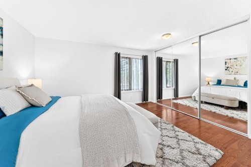 157 Hawkstone Manor Nw, Calgary, AB 