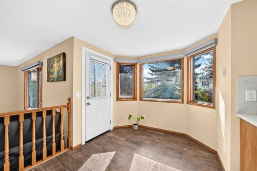 144 Hawkdale Close Nw, Calgary, AB 