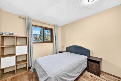 144 Hawkdale Close Nw, Calgary, AB 
