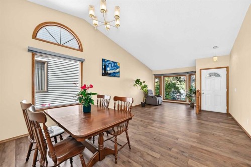144 Hawkdale Close Nw, Calgary, AB 