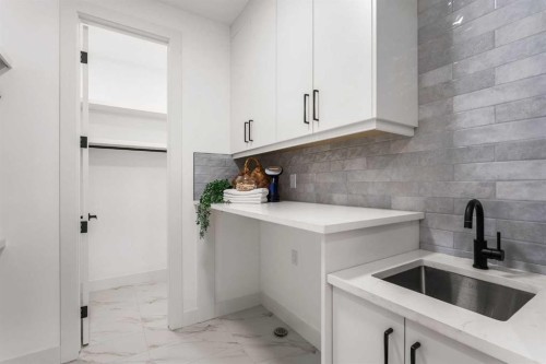 407 Patterson Boulevard Sw, Calgary, AB 